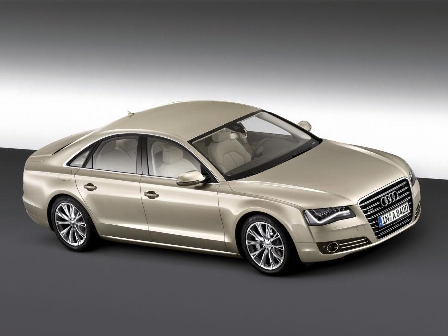  Audi A8 4.2 FSI Quattro (D4) 2010 года  (WW) (фото 10 из 30)